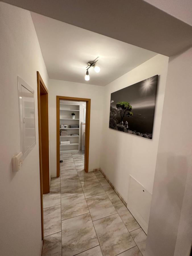 Souterrain Fewo, Europapark, Netflix, 2Xtv Apartamento Mietersheim Exterior foto