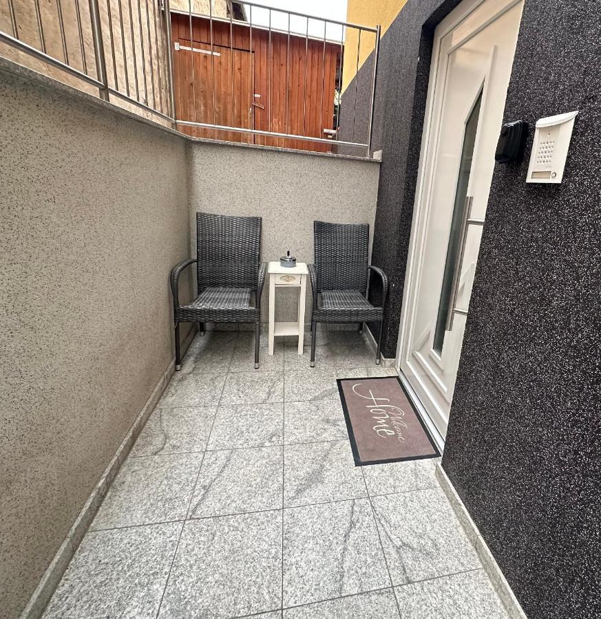 Souterrain Fewo, Europapark, Netflix, 2Xtv Apartamento Mietersheim Exterior foto