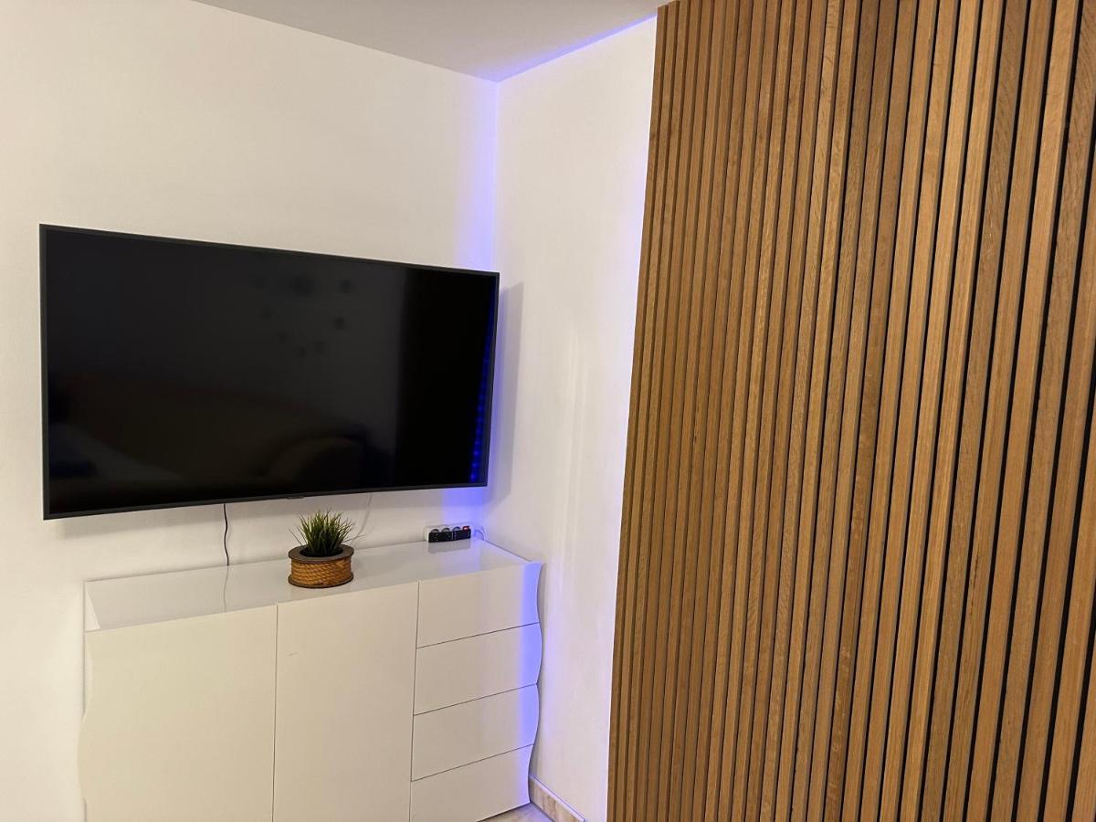 Souterrain Fewo, Europapark, Netflix, 2Xtv Apartamento Mietersheim Exterior foto